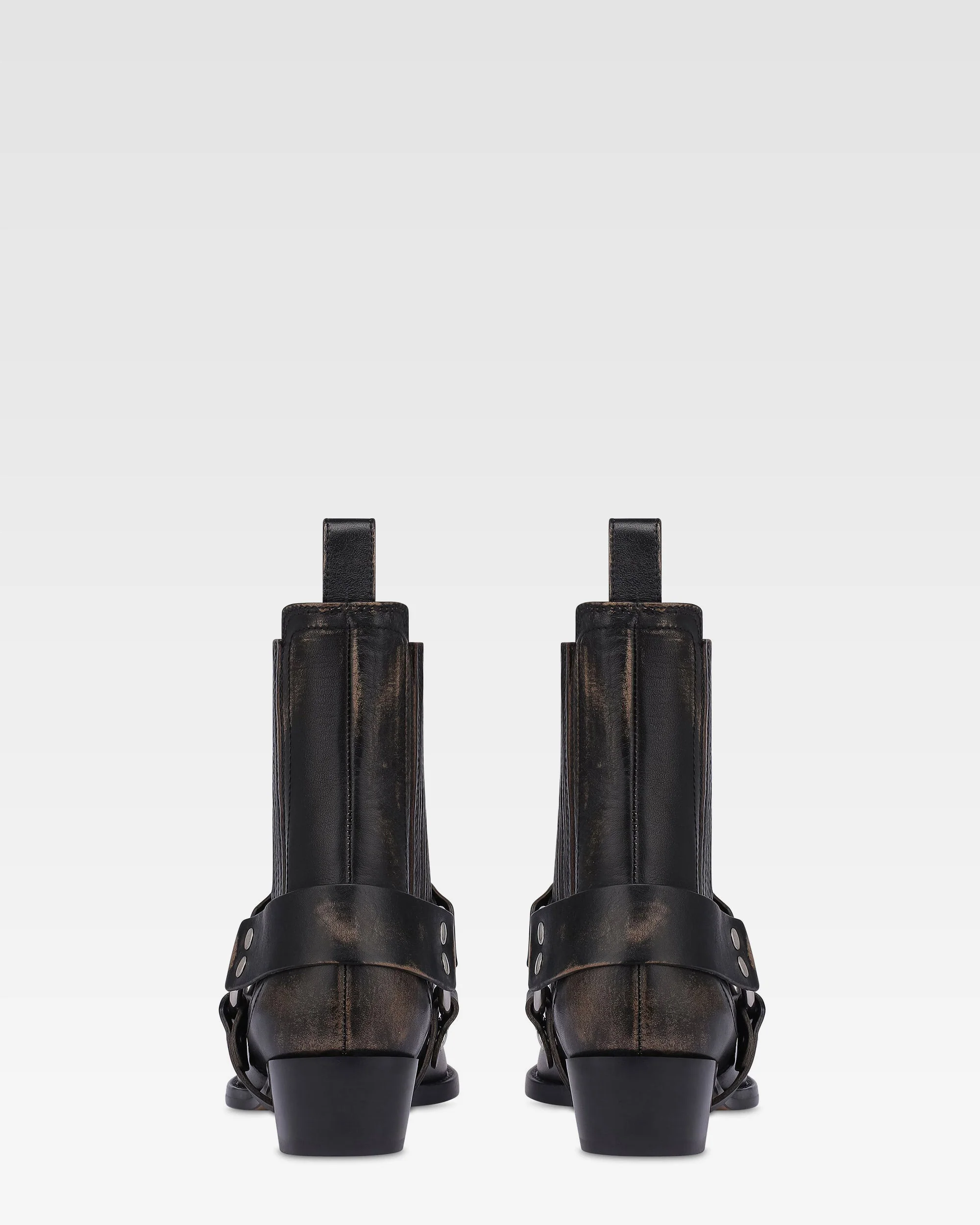 Ankle boots in black brushed leather - Image 4
