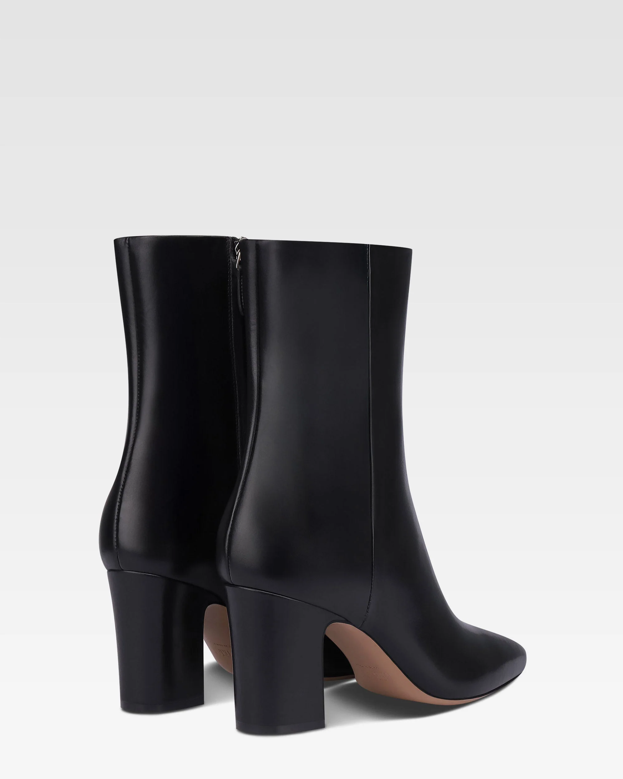 Ankle boots in black calf leather - Image 3