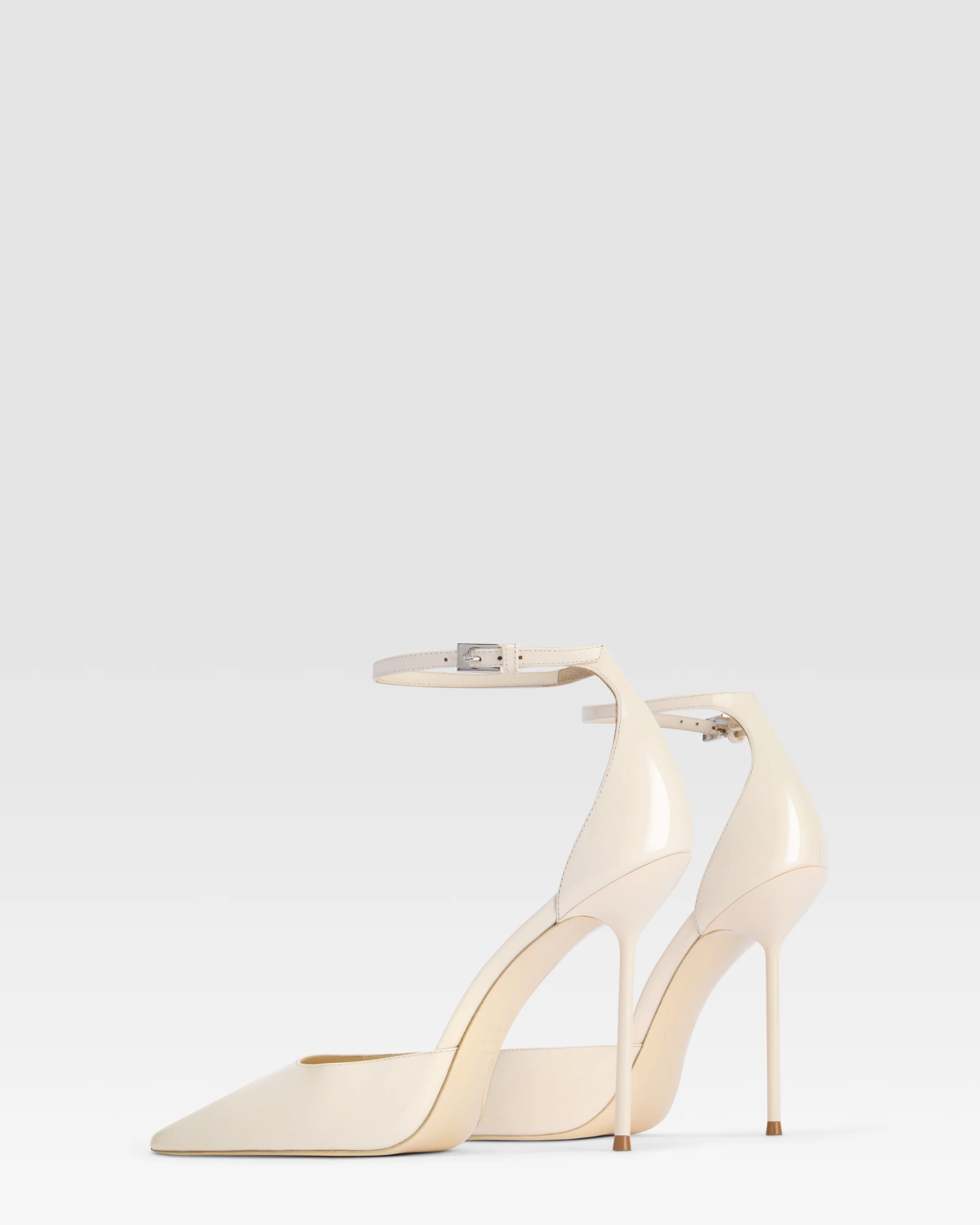 Patent leather pump with ankle strap - Image 3