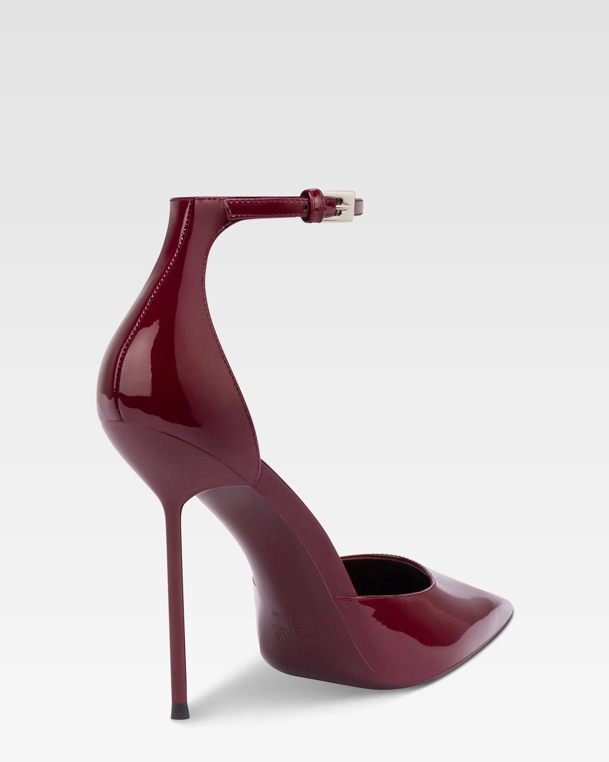 Ankle-strap pumps in rouge noir patent leather - Image 5