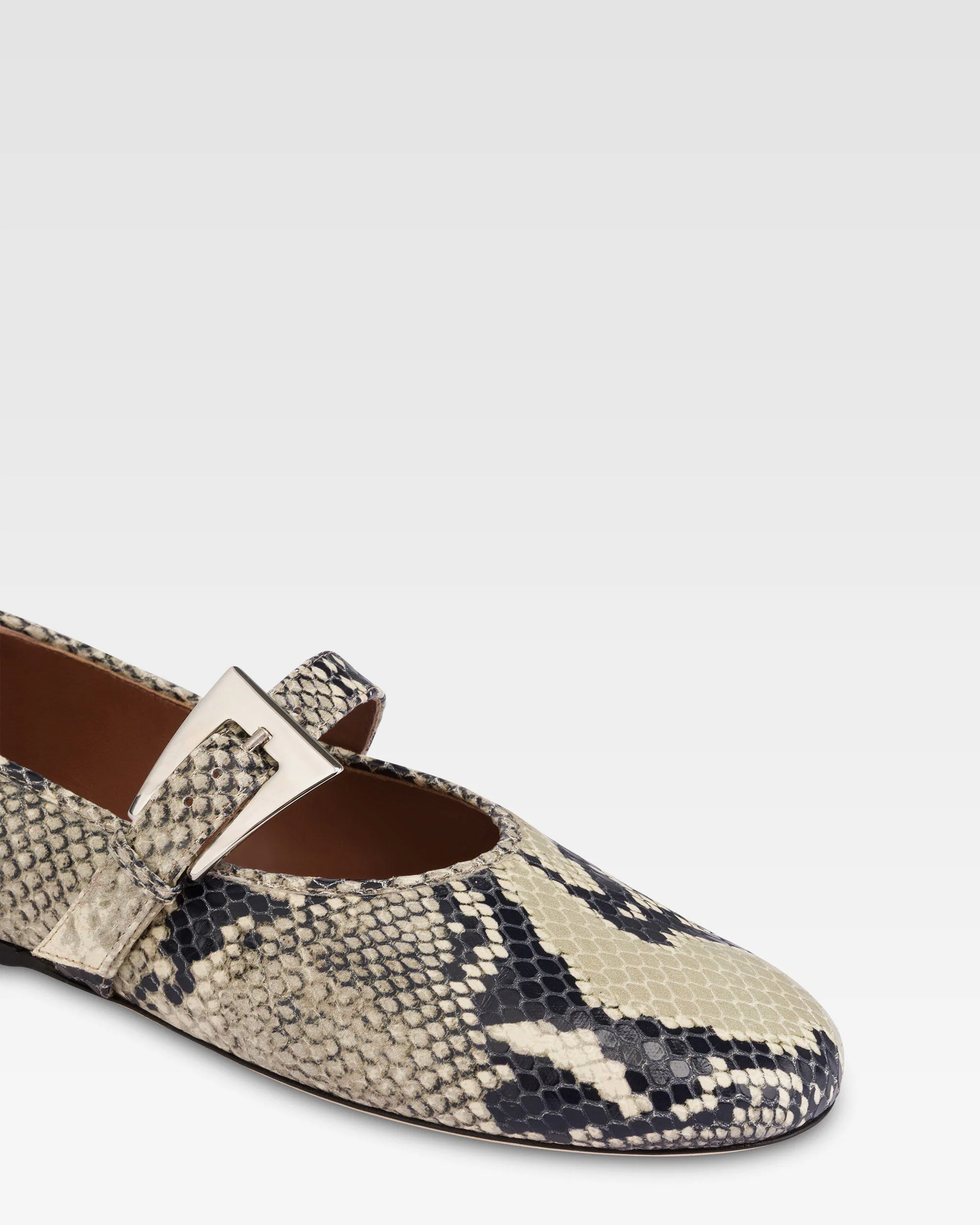 Ballet flats in natural python-printed leather - Image 5
