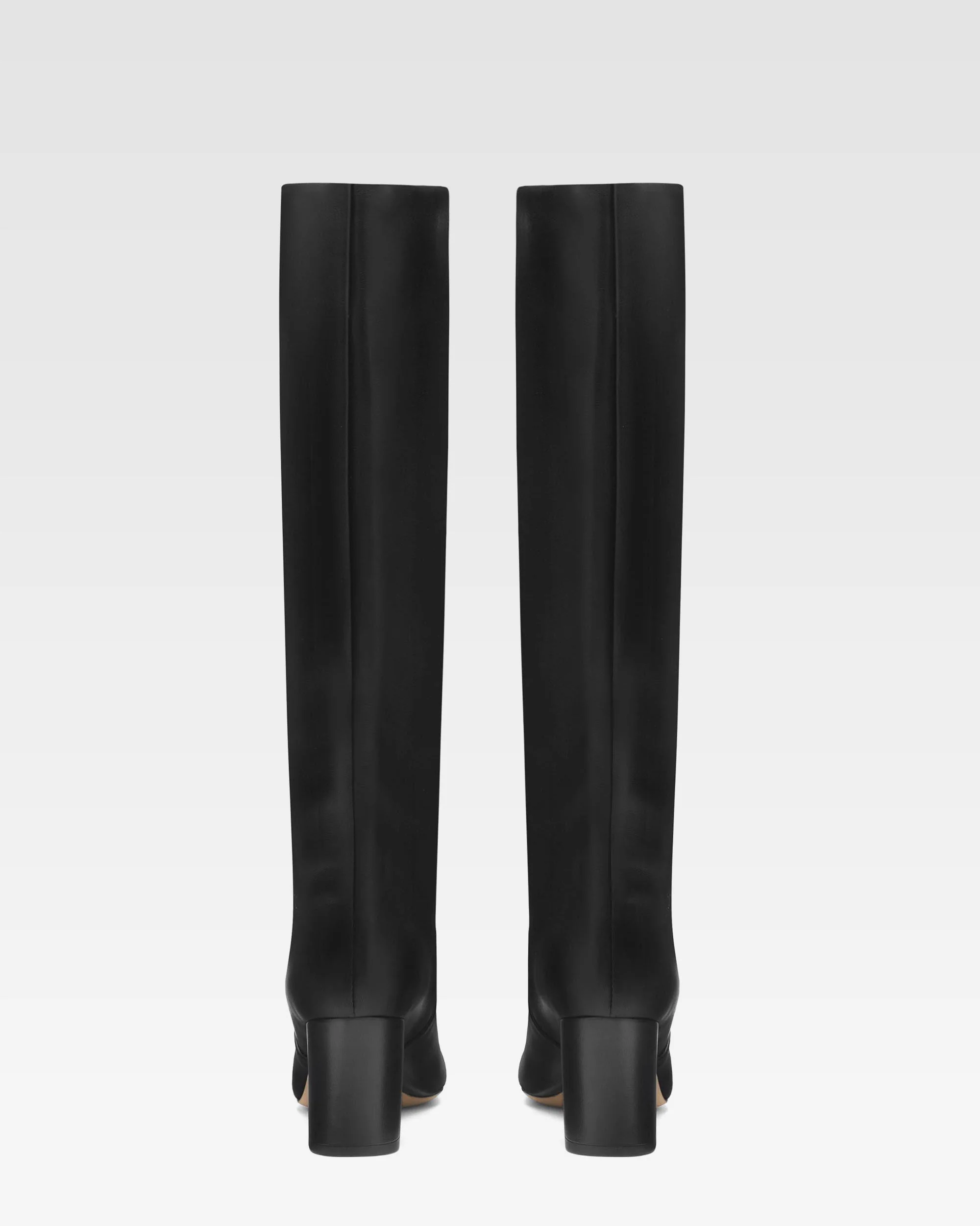 Soft leather boot - Image 4
