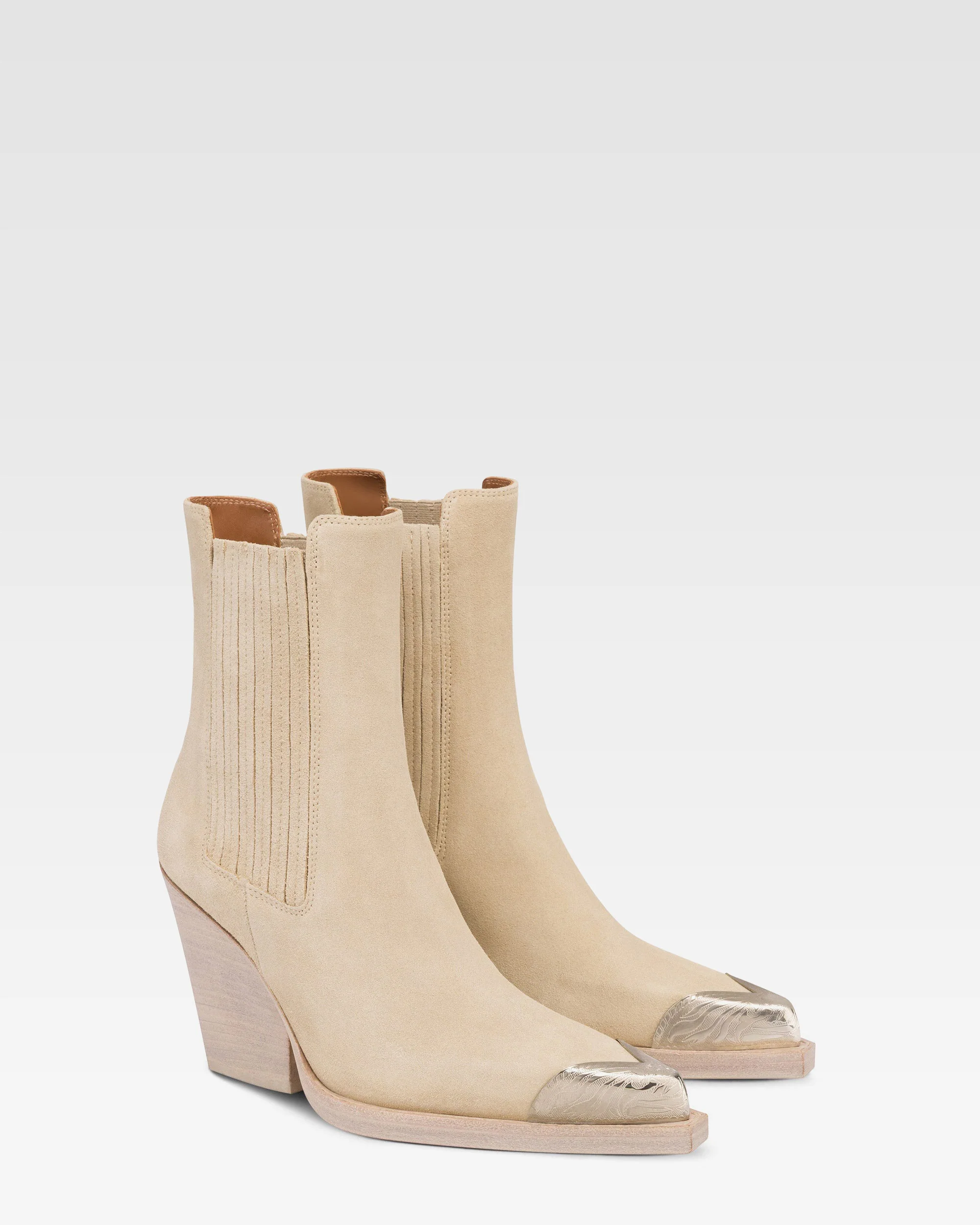 Boots in Angora suede leather - Image 2