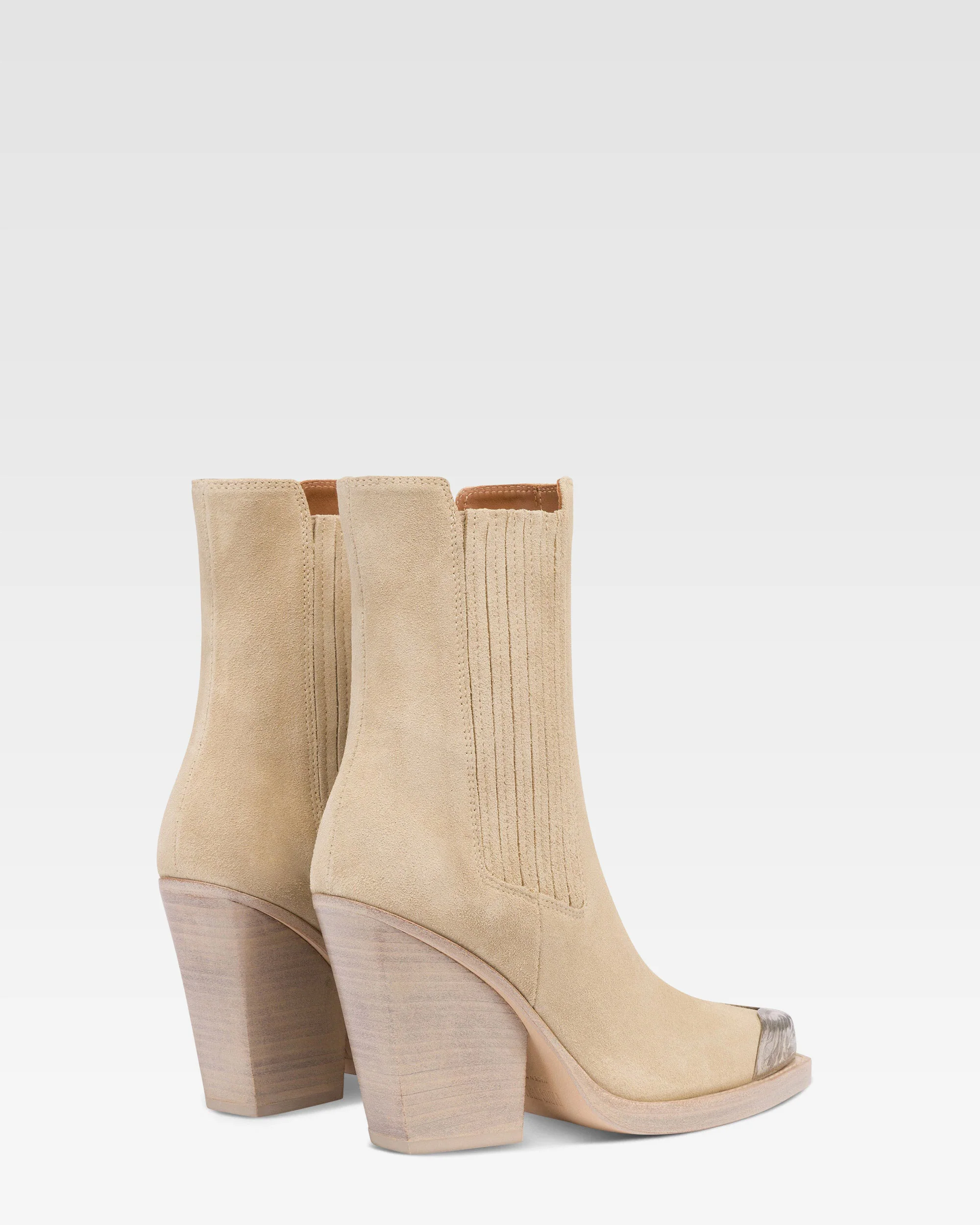 Boots in Angora suede leather - Image 3
