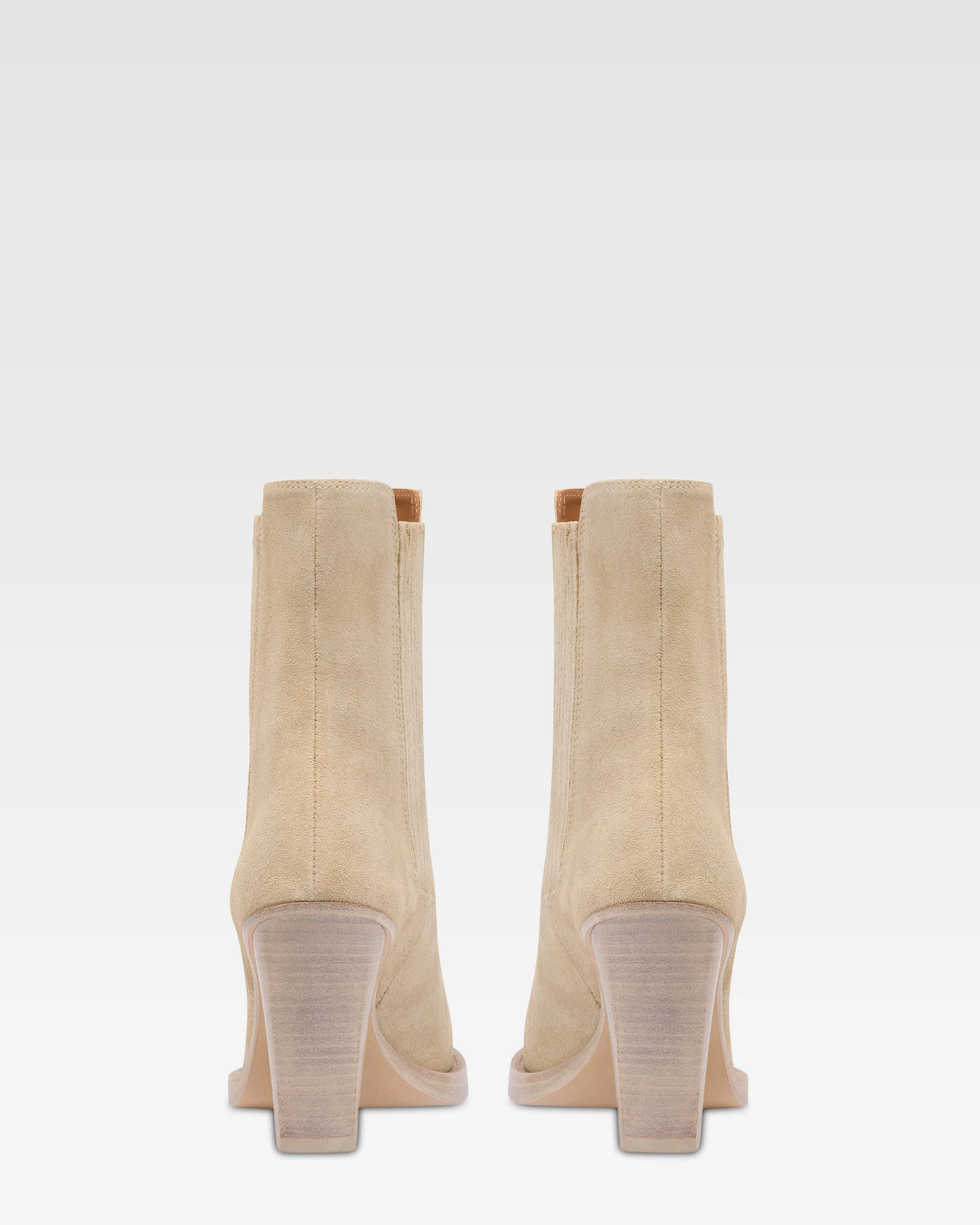 Boots in Angora suede leather - Image 4
