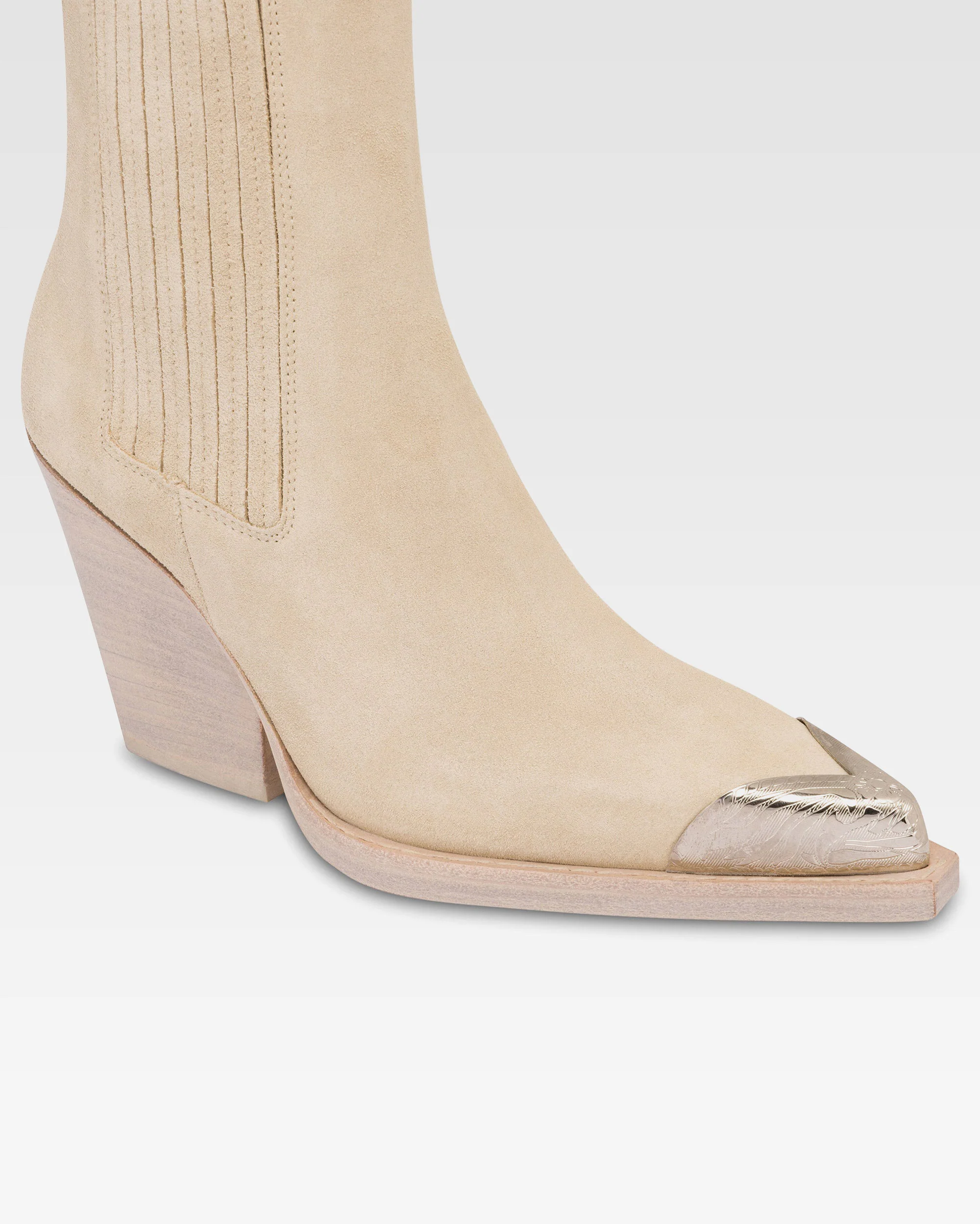 Boots in Angora suede leather - Image 5