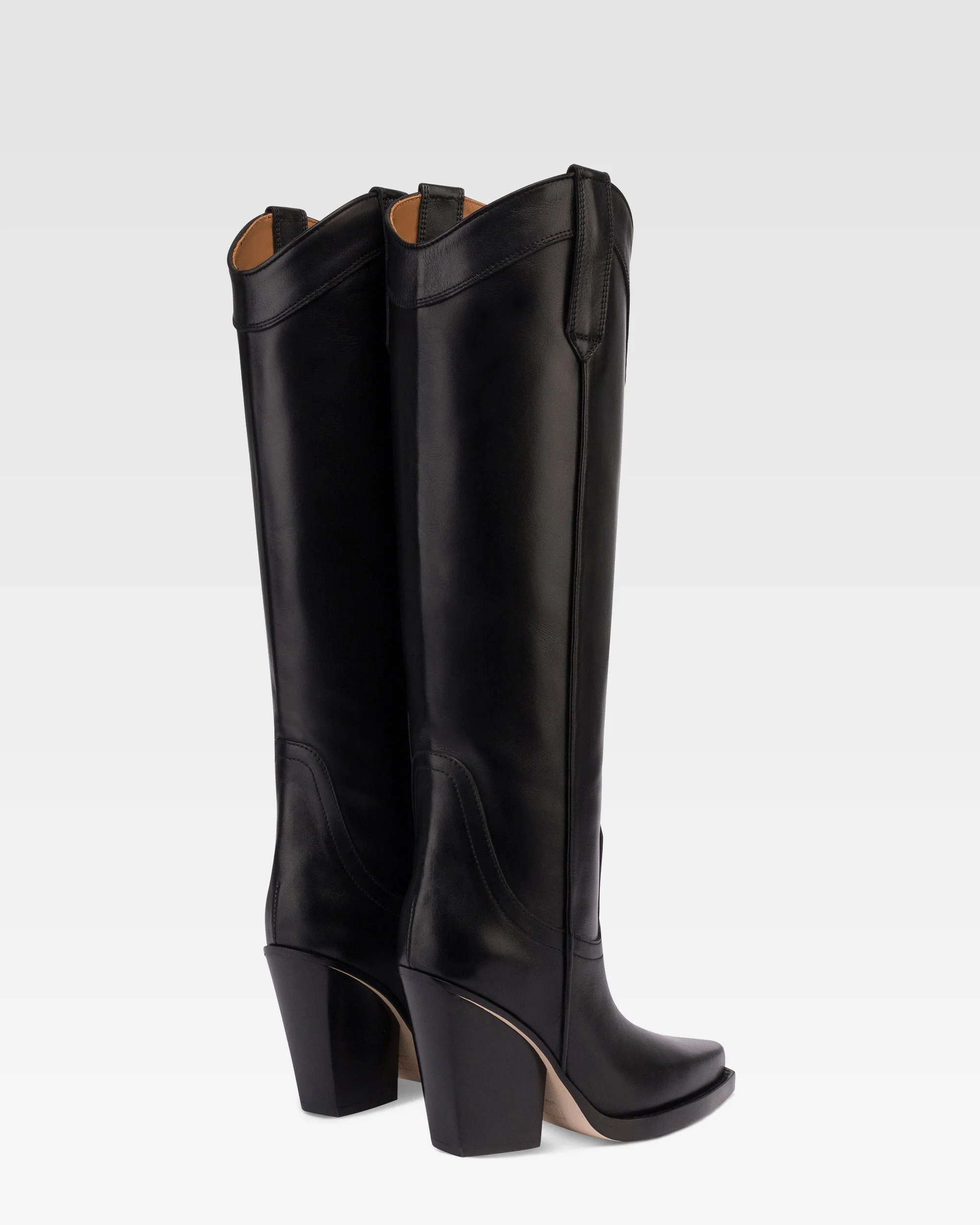 Boots in black leather - Image 3