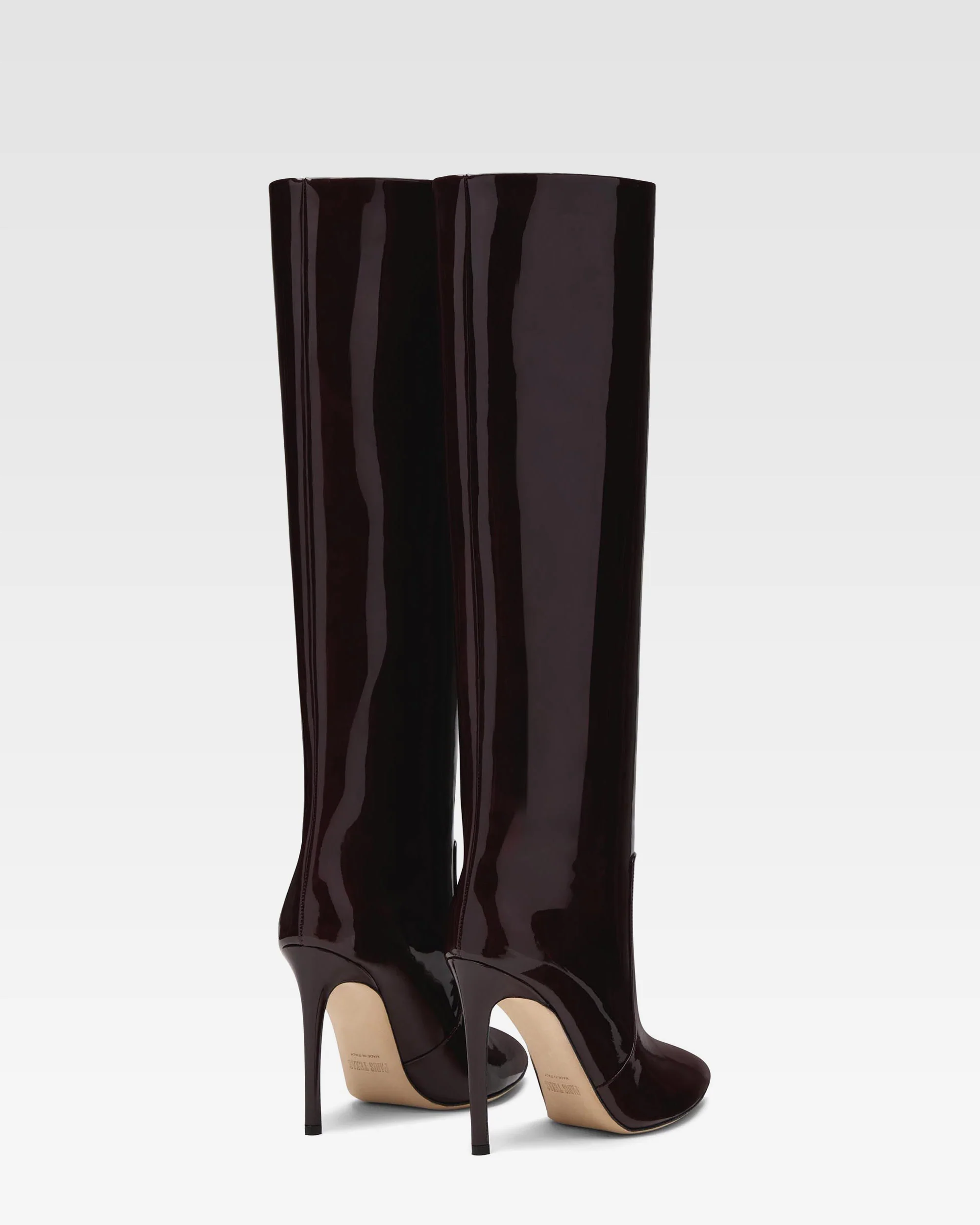 Boots in bordeaux patent - Image 3