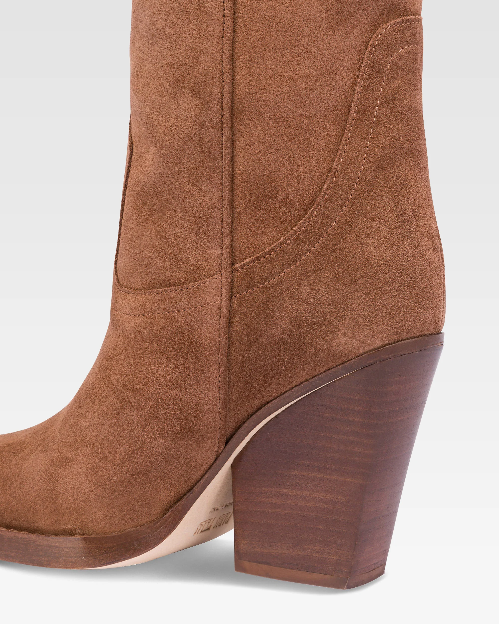 Boots in brown velour - Image 5
