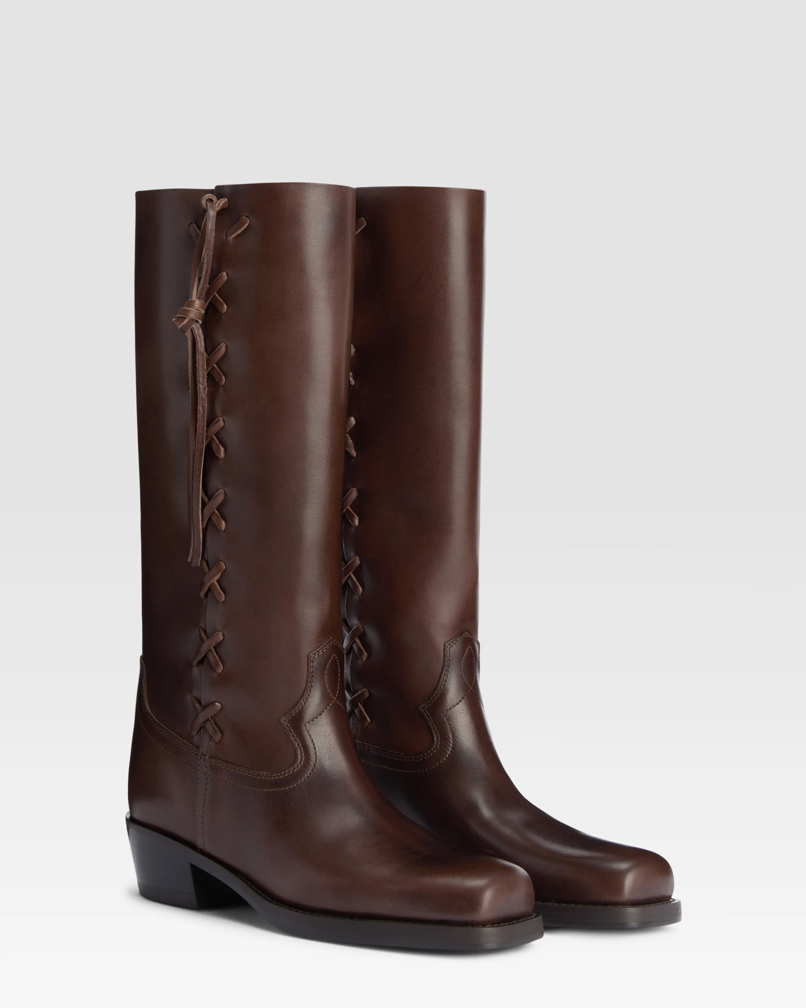 Leather boot with side braiding - Image 2