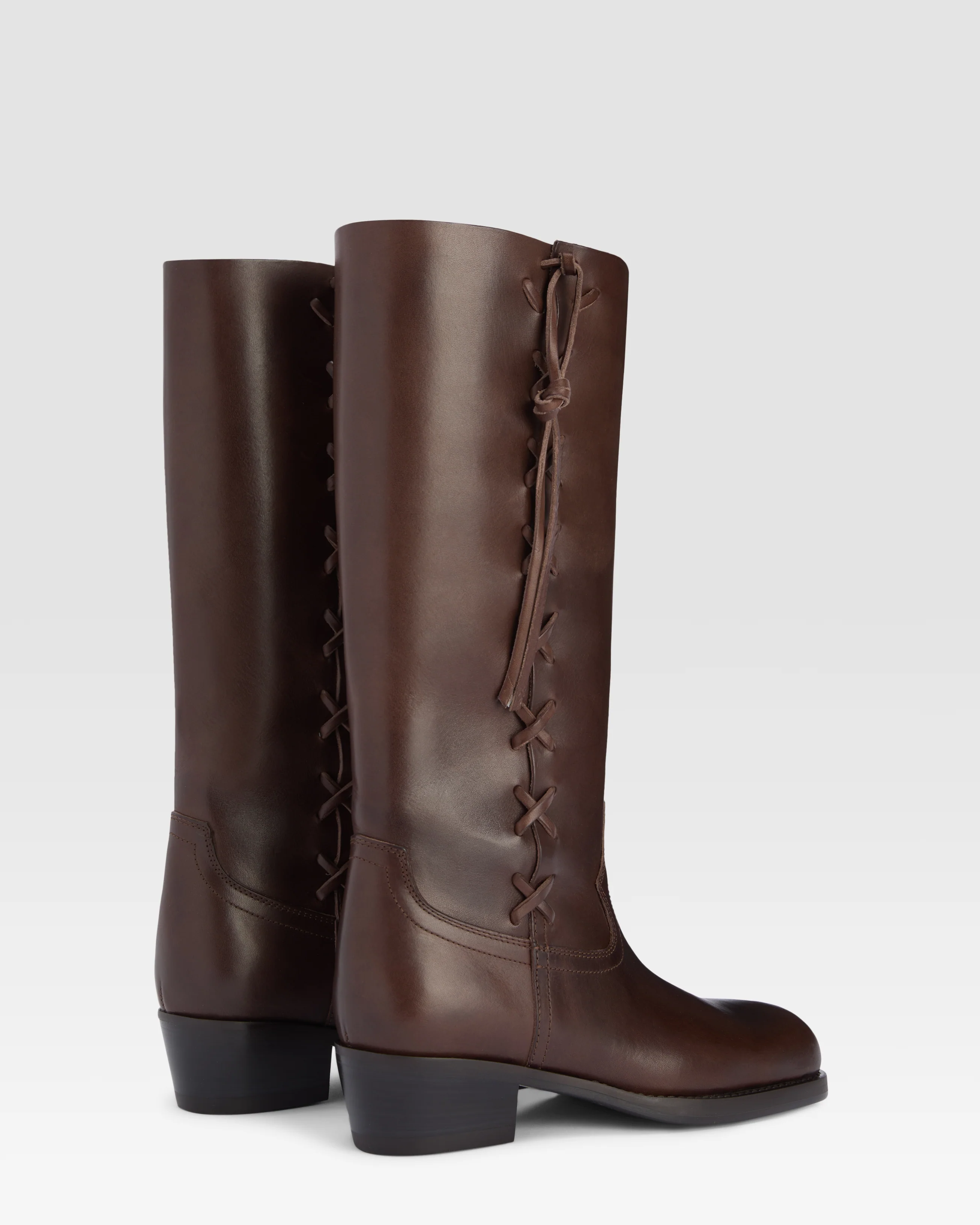 Leather boot with side braiding - Image 3