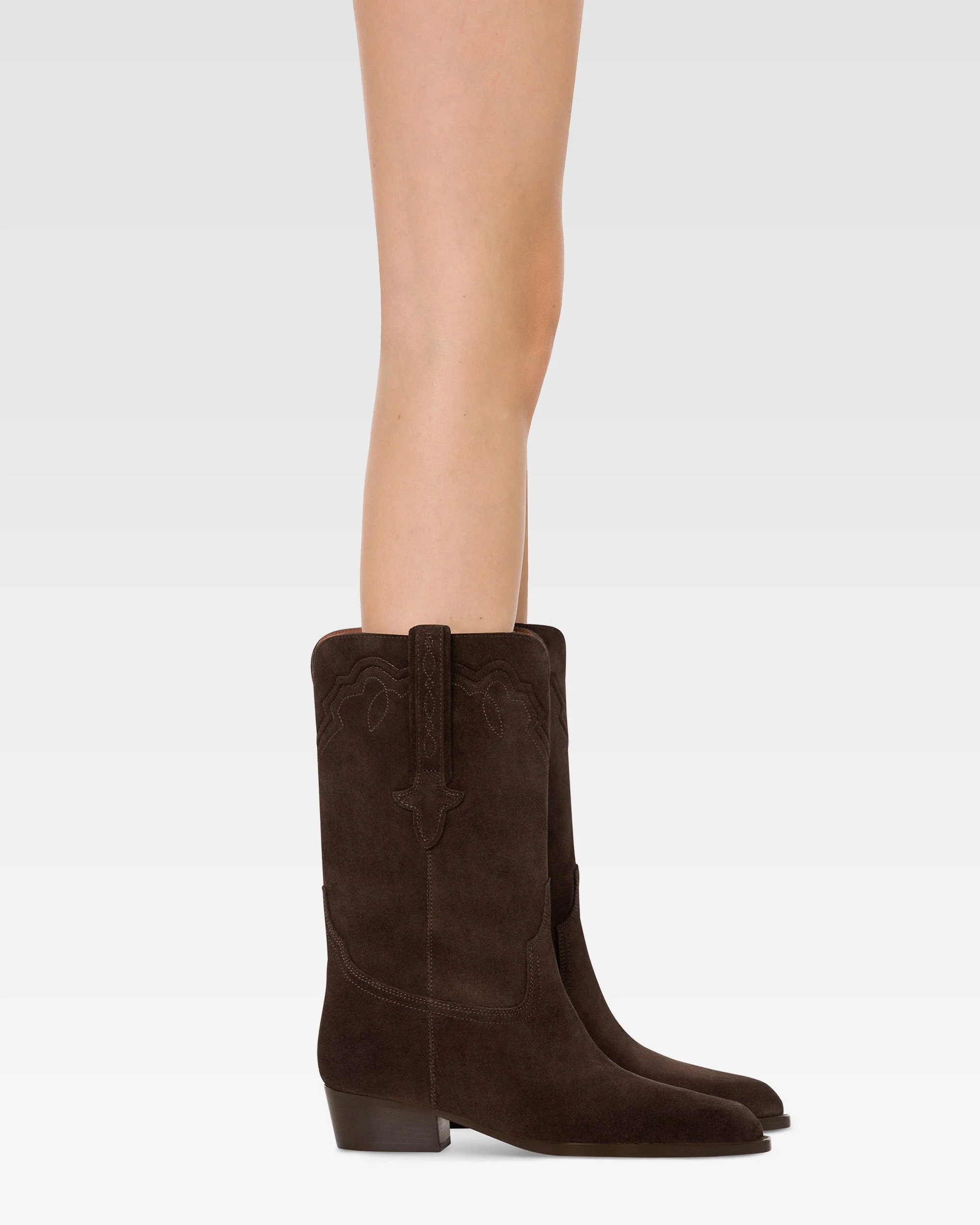 Boots in ebony calf suede leather - Image 6