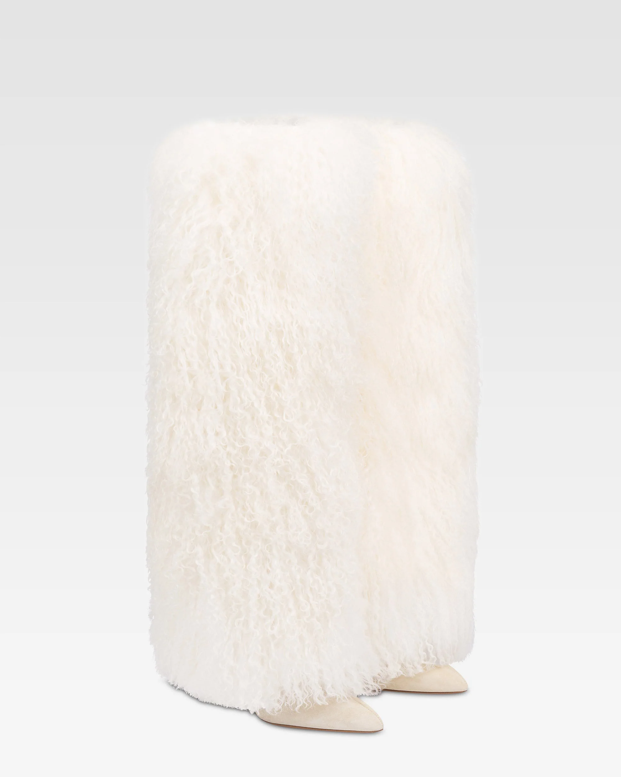 Boots in mongolian fur white - Image 2