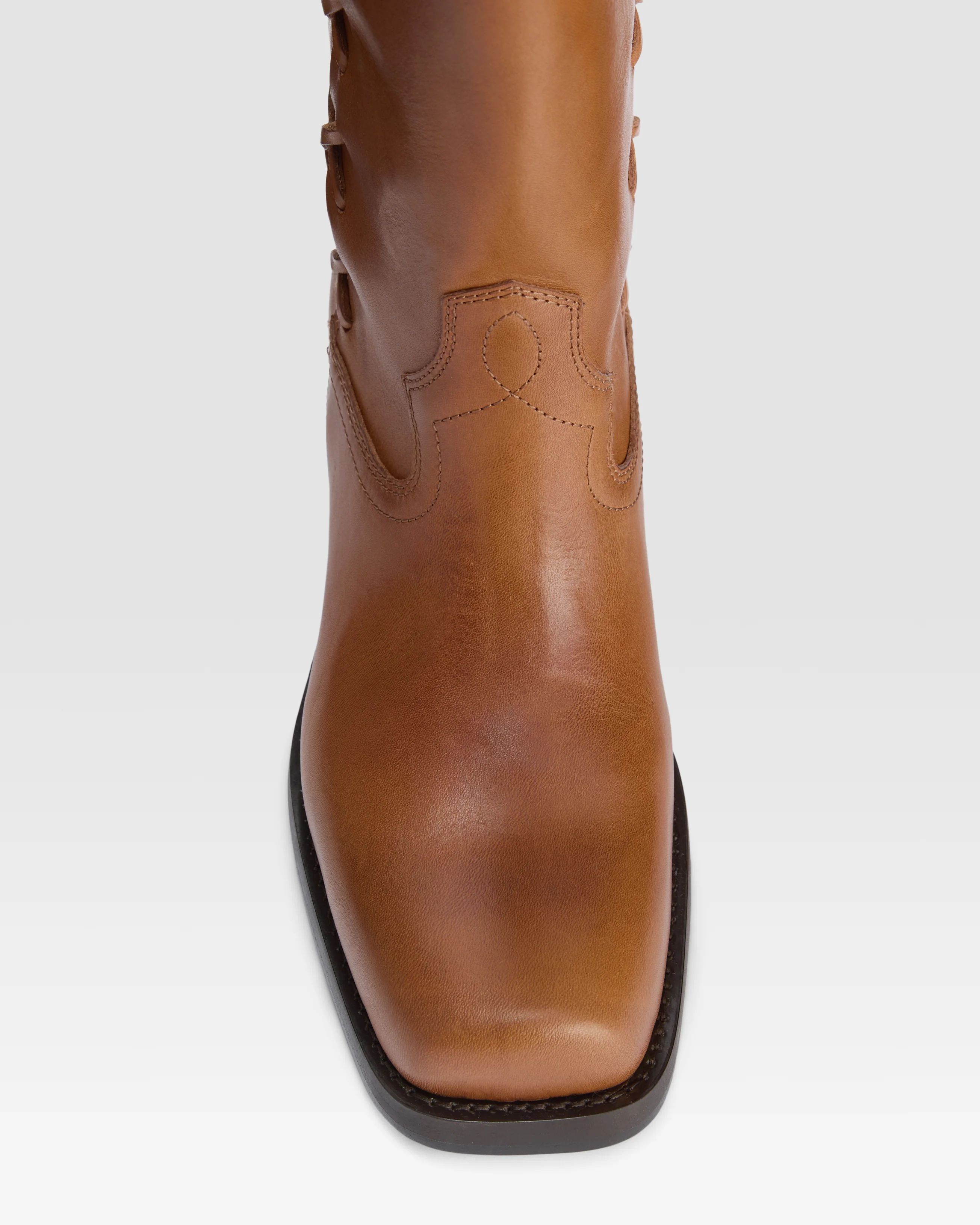 Leather boot with side braiding - Image 4