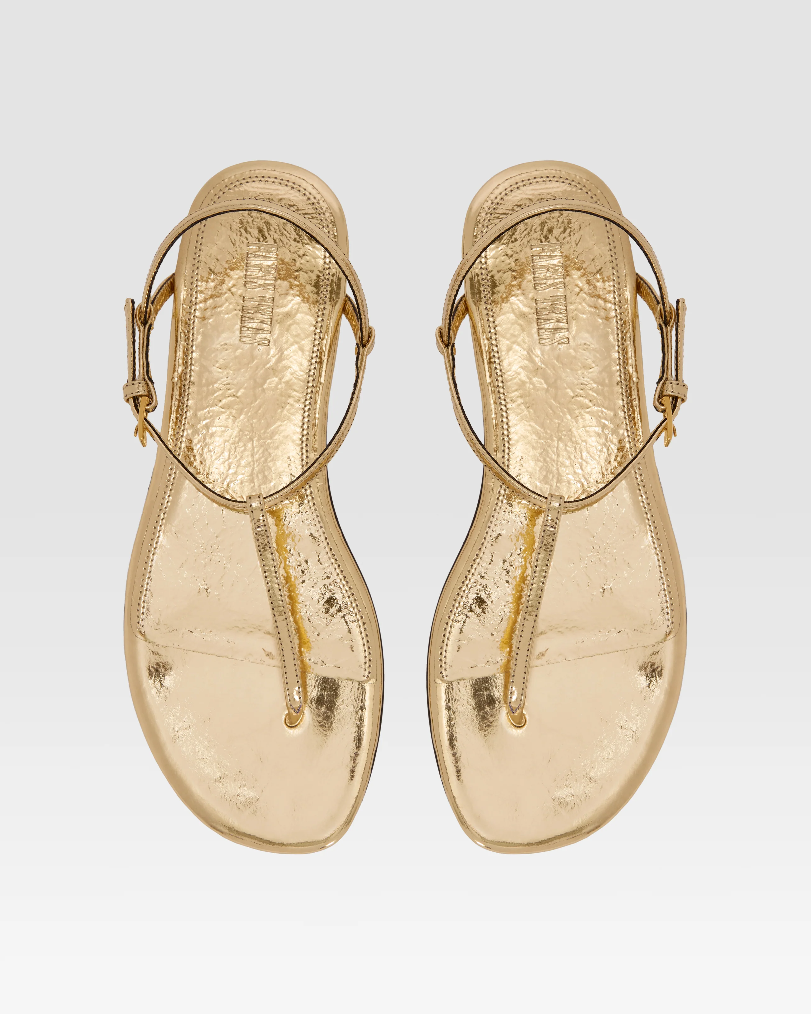 Metallic-effect pleated leather flat sandal - Image 5
