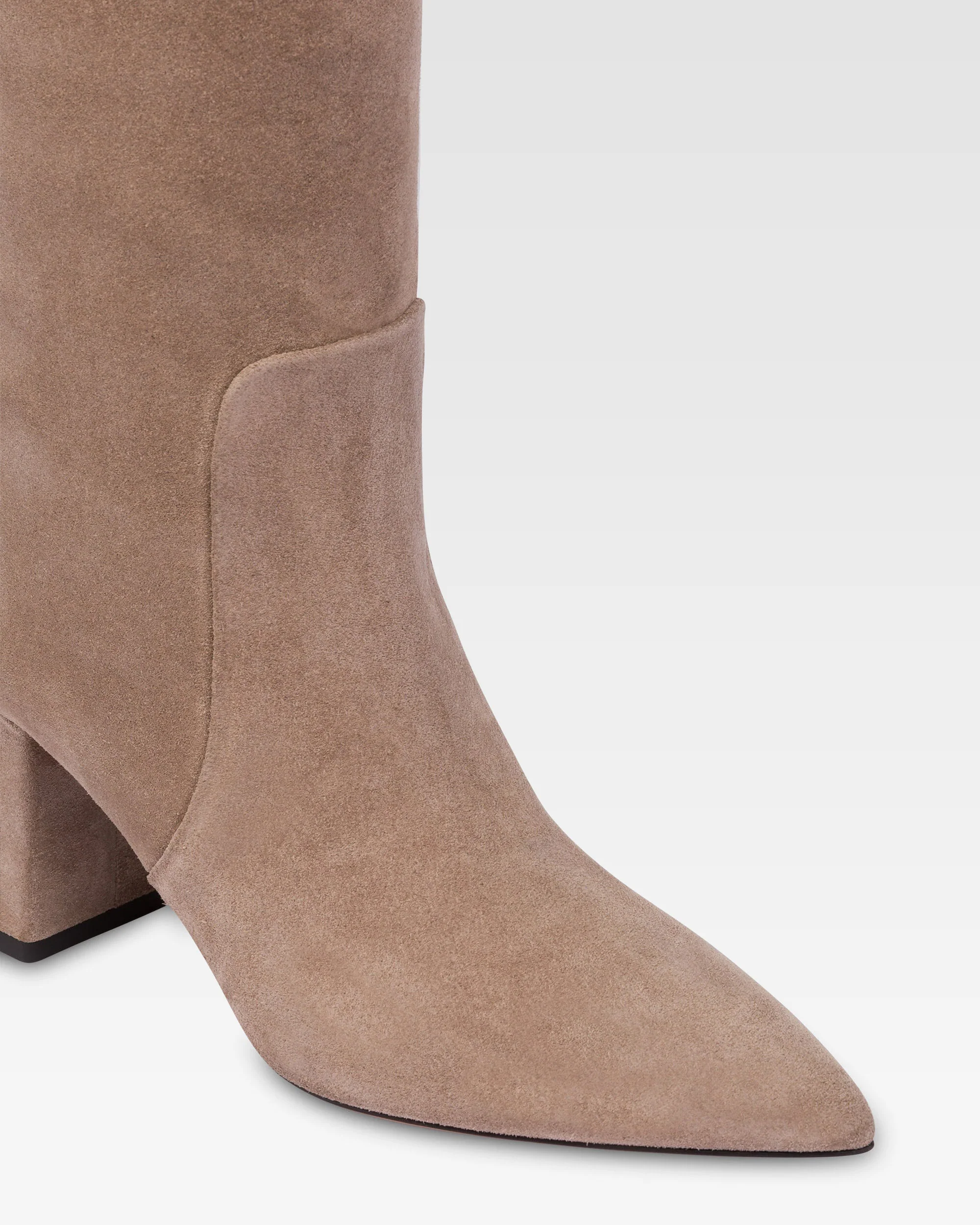 Knee-high boots in soft koala suede leather - Image 5