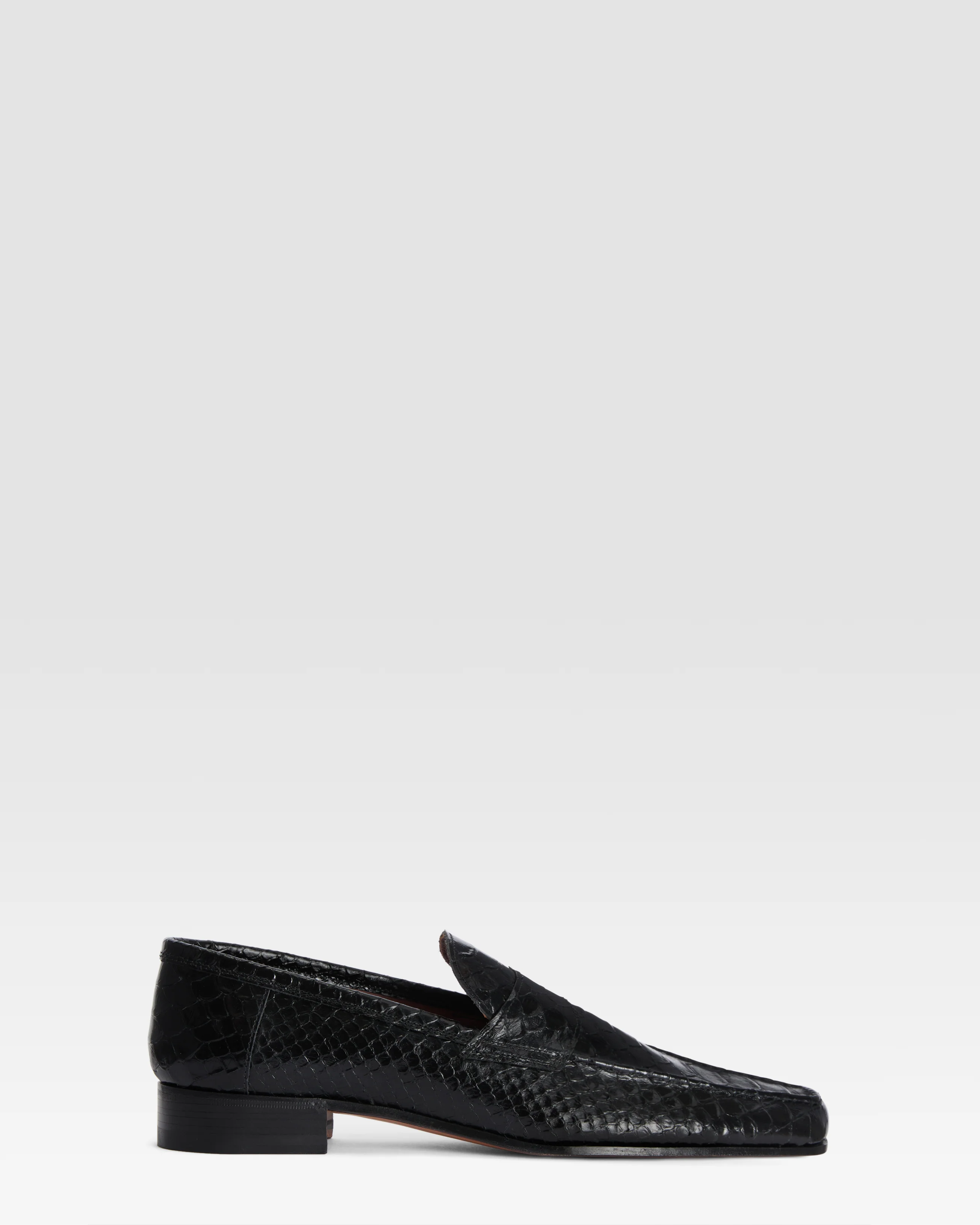Python-print leather loafer