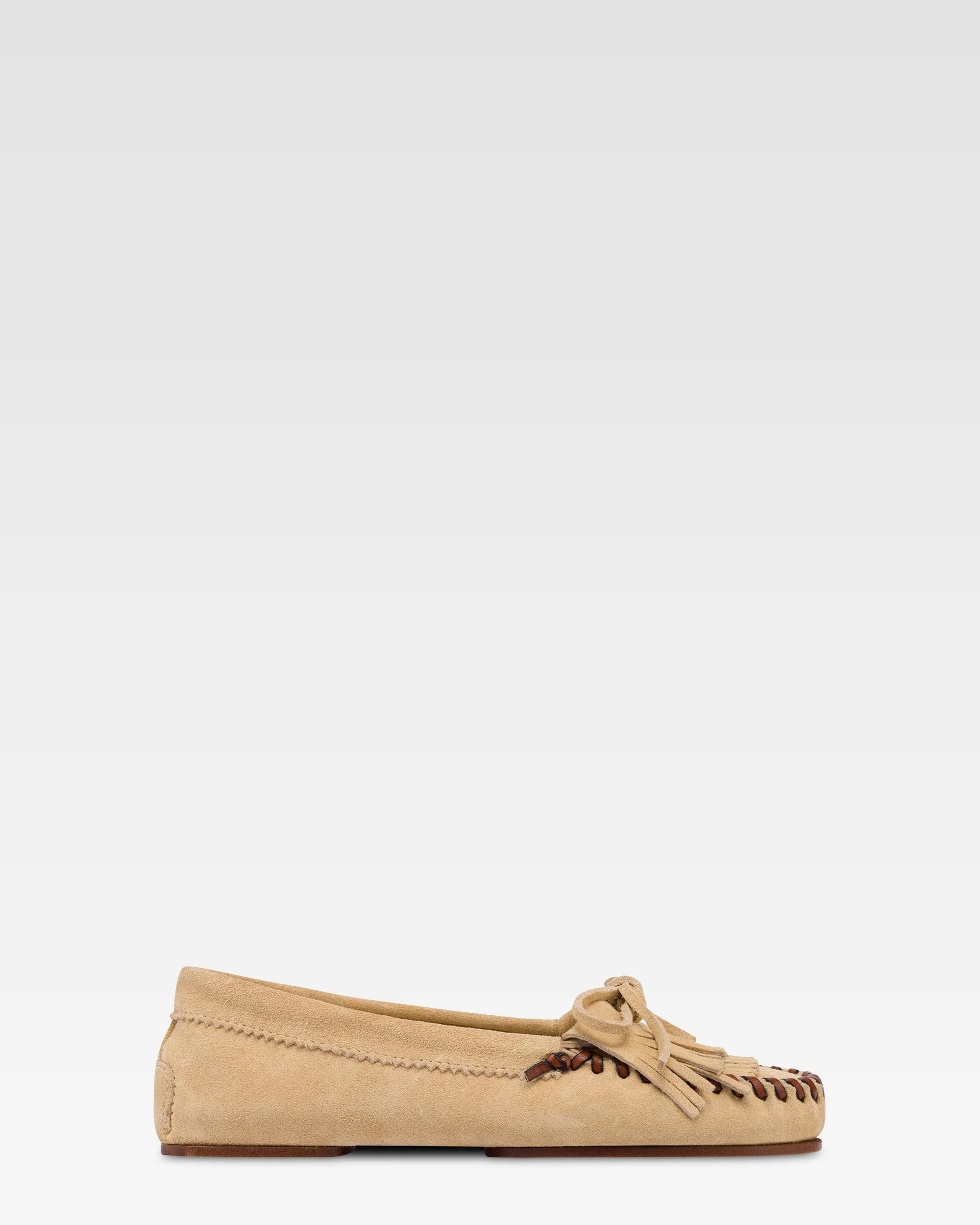 Loafers in ecru suede leather