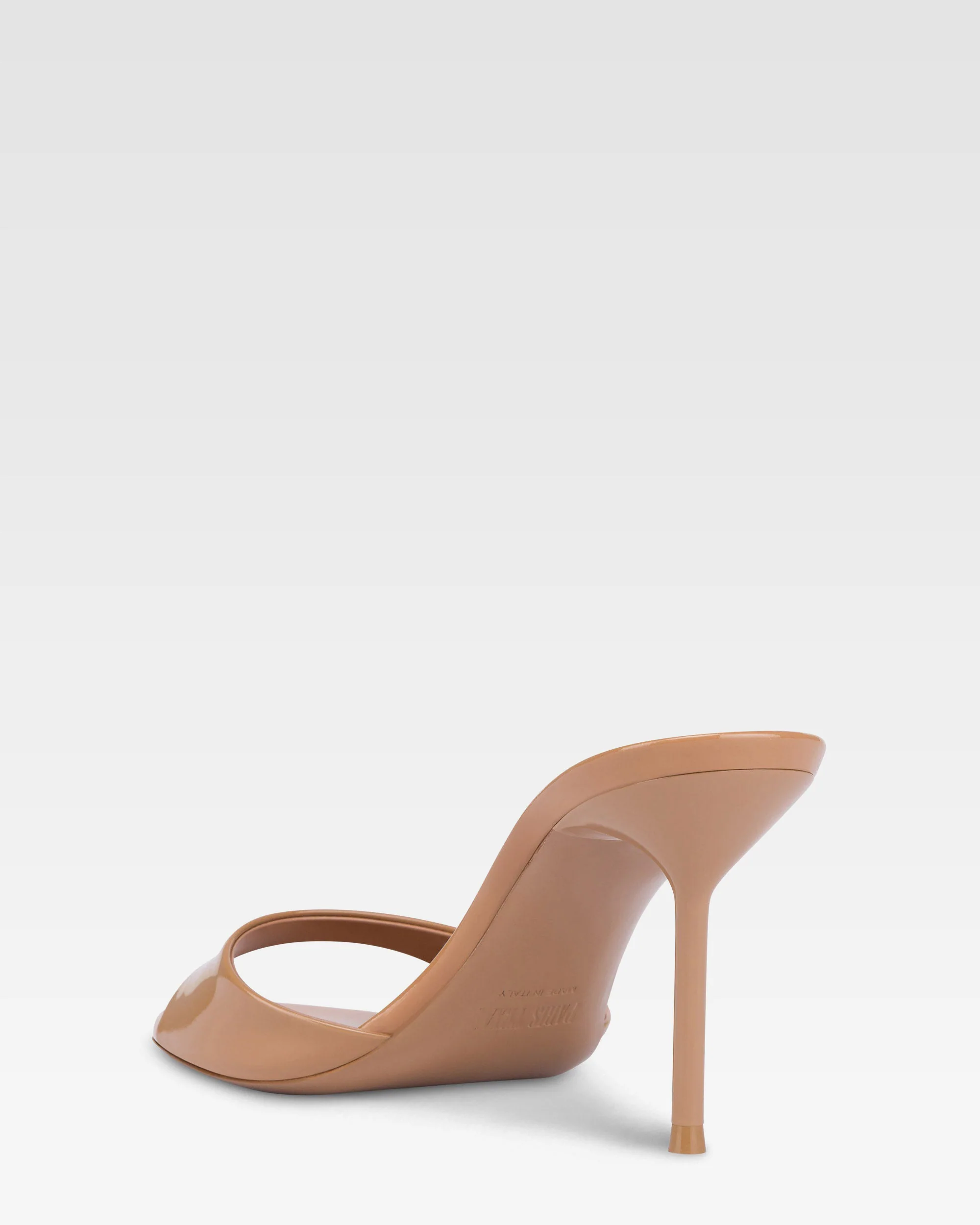 Mules in caramel patent leather - Image 5