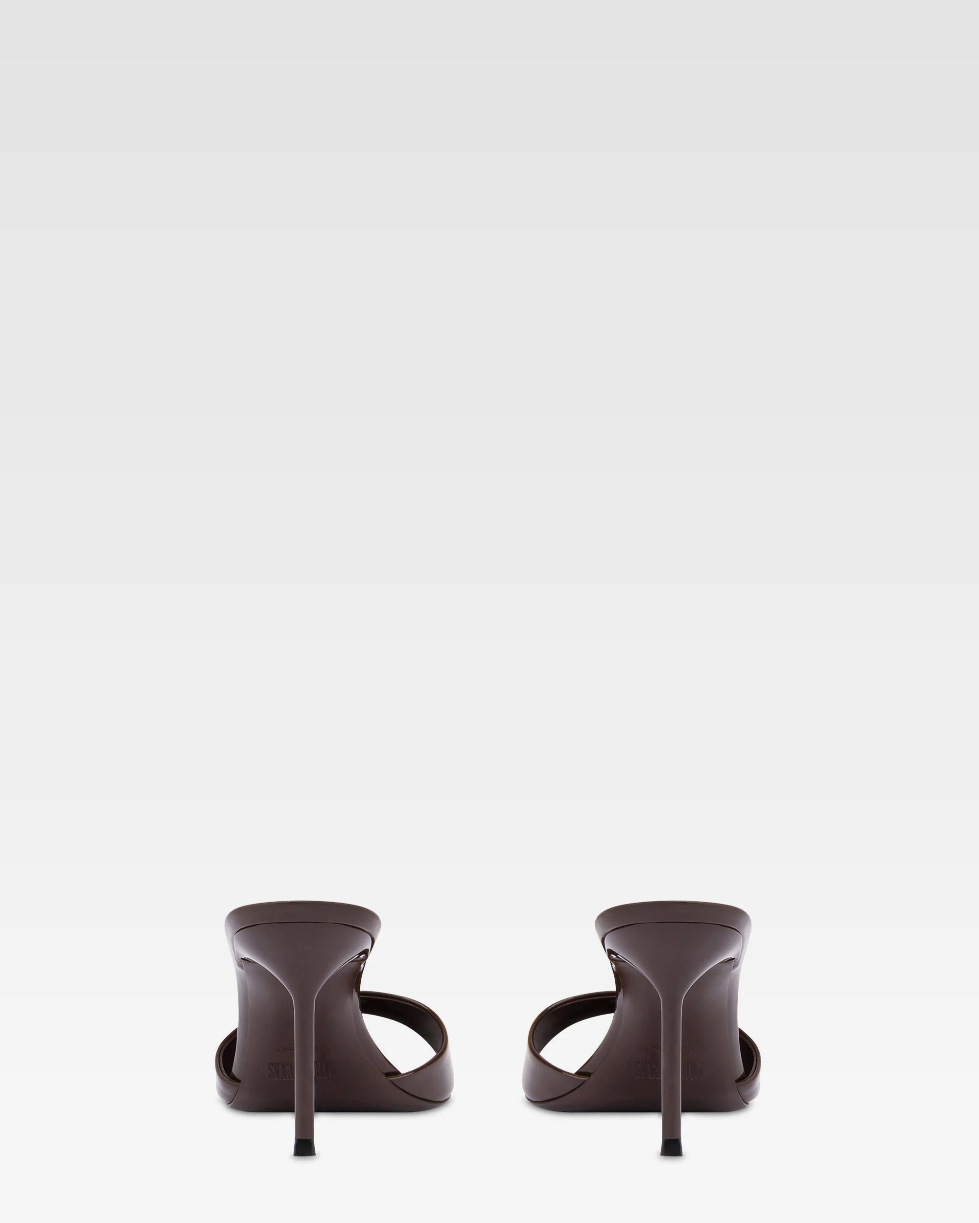 Mules in ebony patent leather - Image 4
