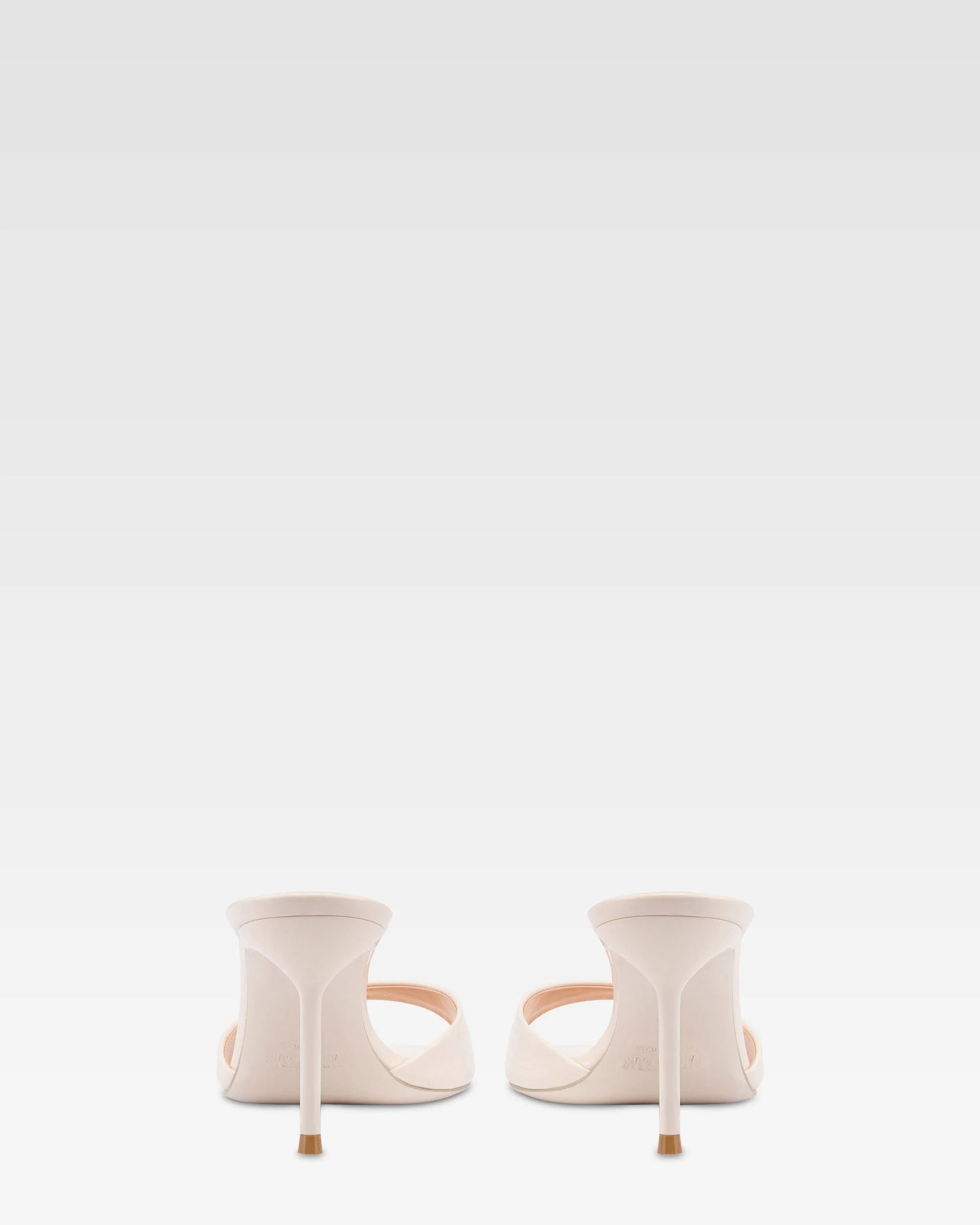 Mules in ivory patent leather - Image 4