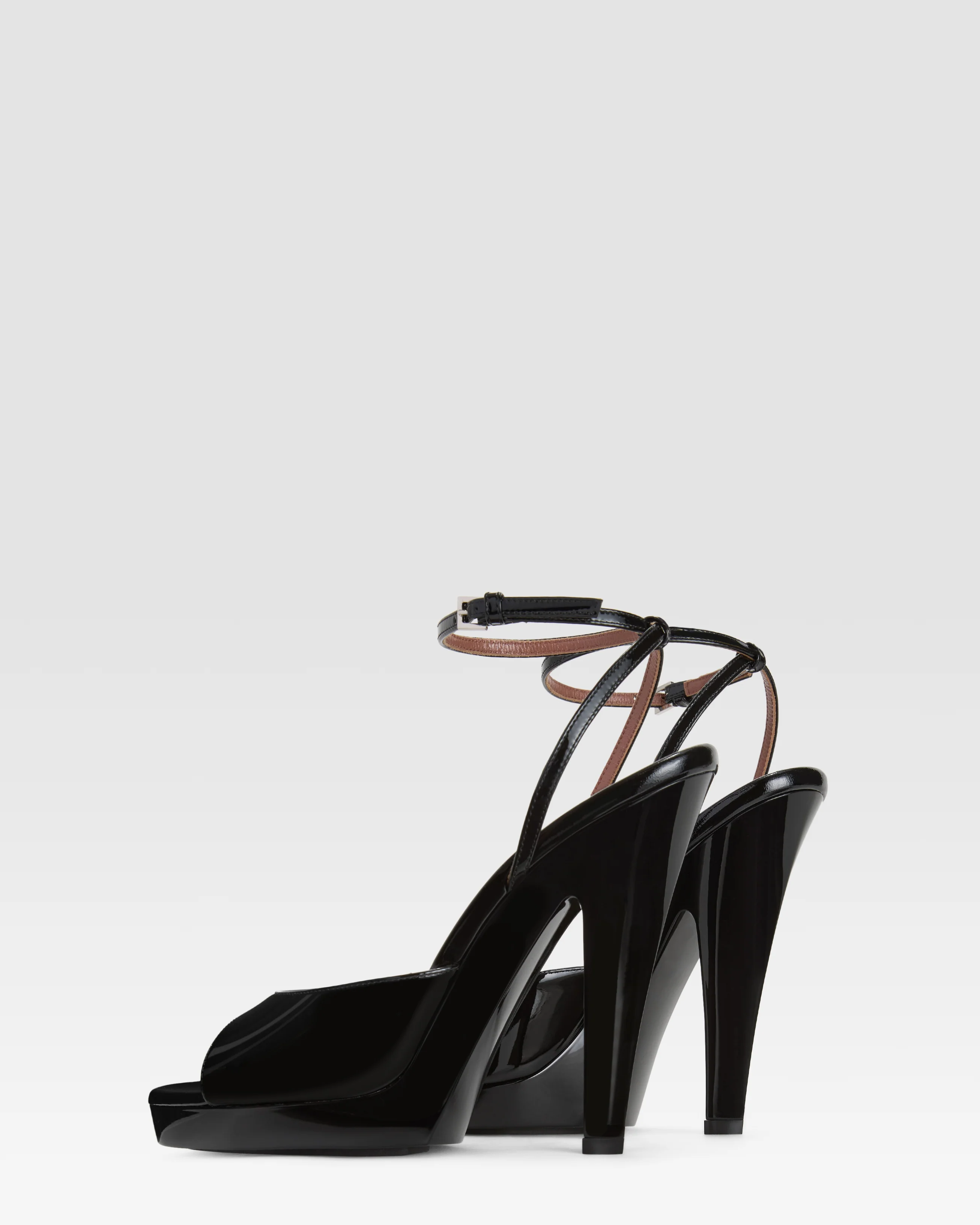 PATENT LEATHER PLATFORM SANDAL - Image 3