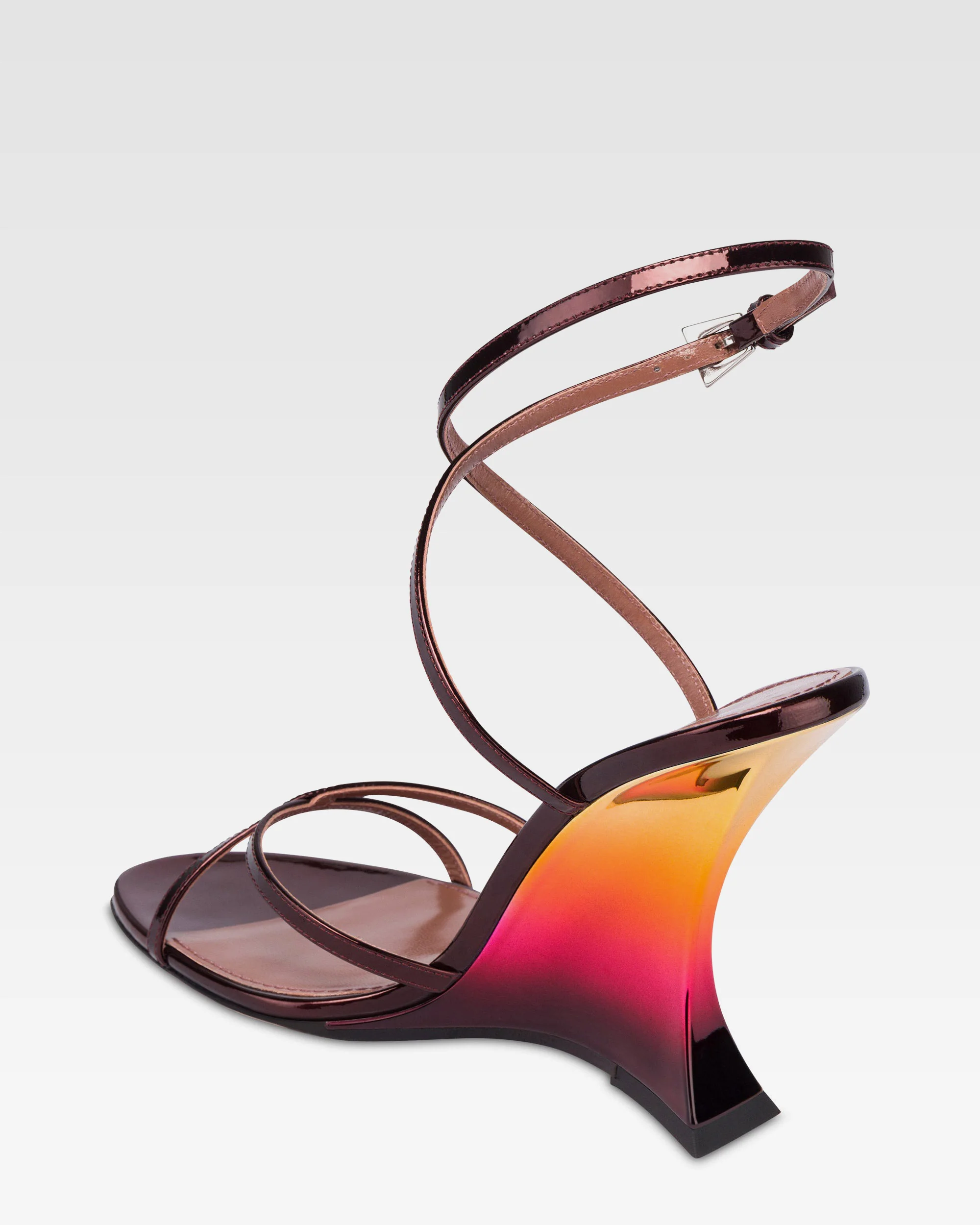 Sandals in wine sunset mirror-effect leather - Image 5