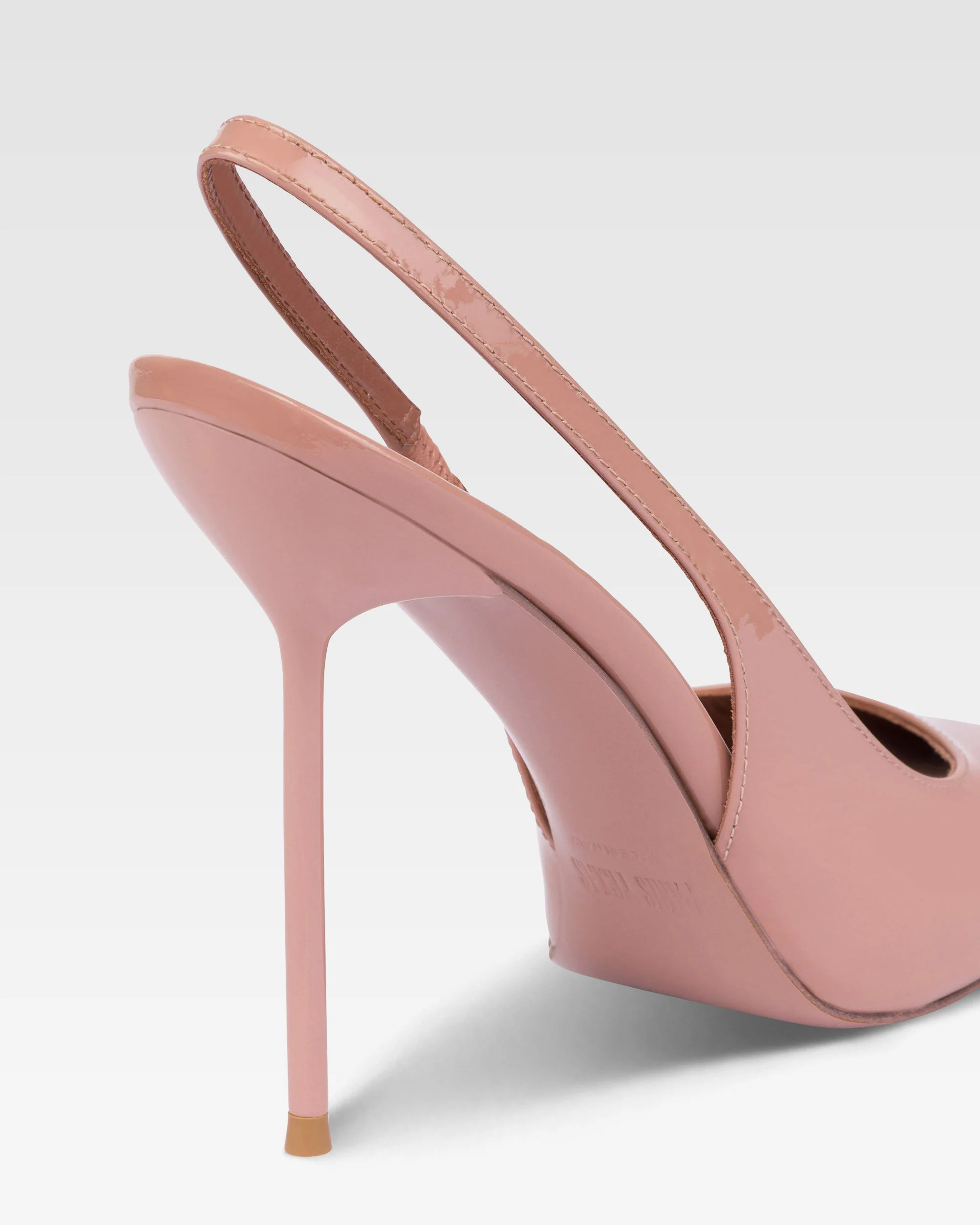 Slingbacks in pink patent - Image 5
