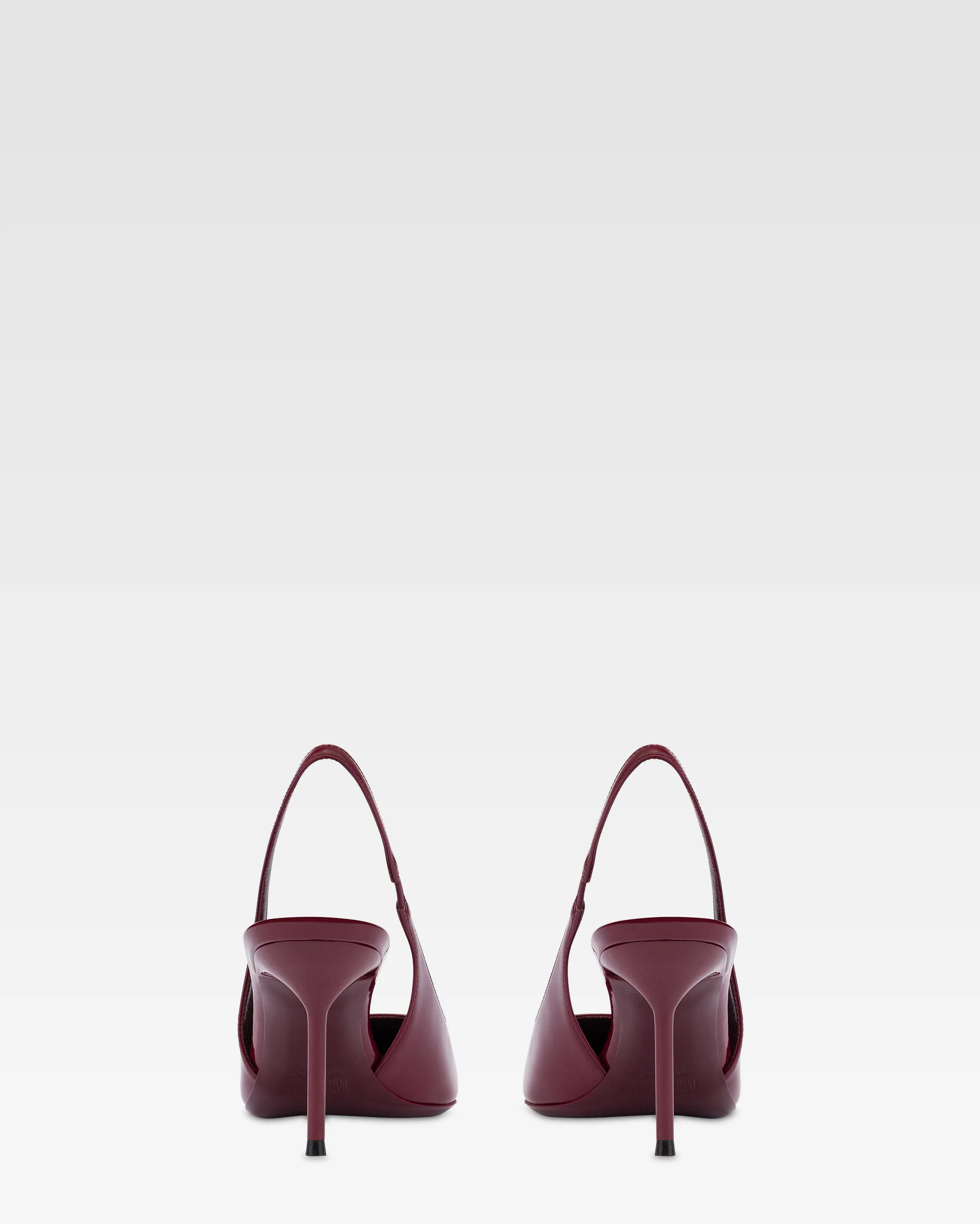 Slingbacks in rouge noir patent leather - Image 4