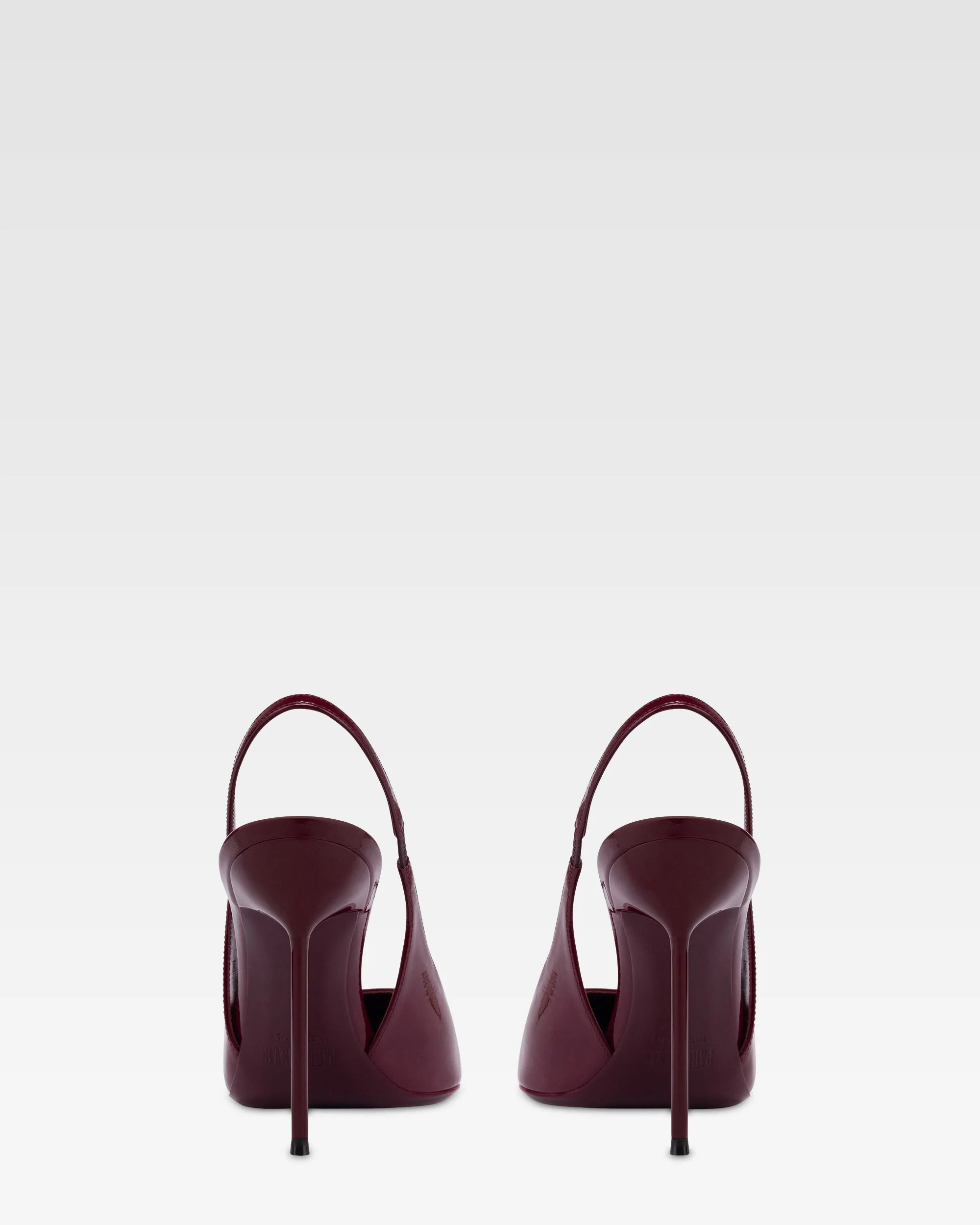 Slingbacks in rouge noir patent leather - Image 4