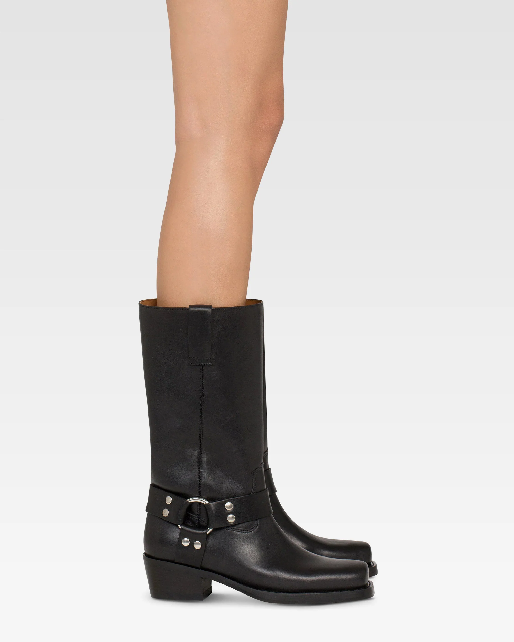 Square-toe boots in smooth black leather - Image 6