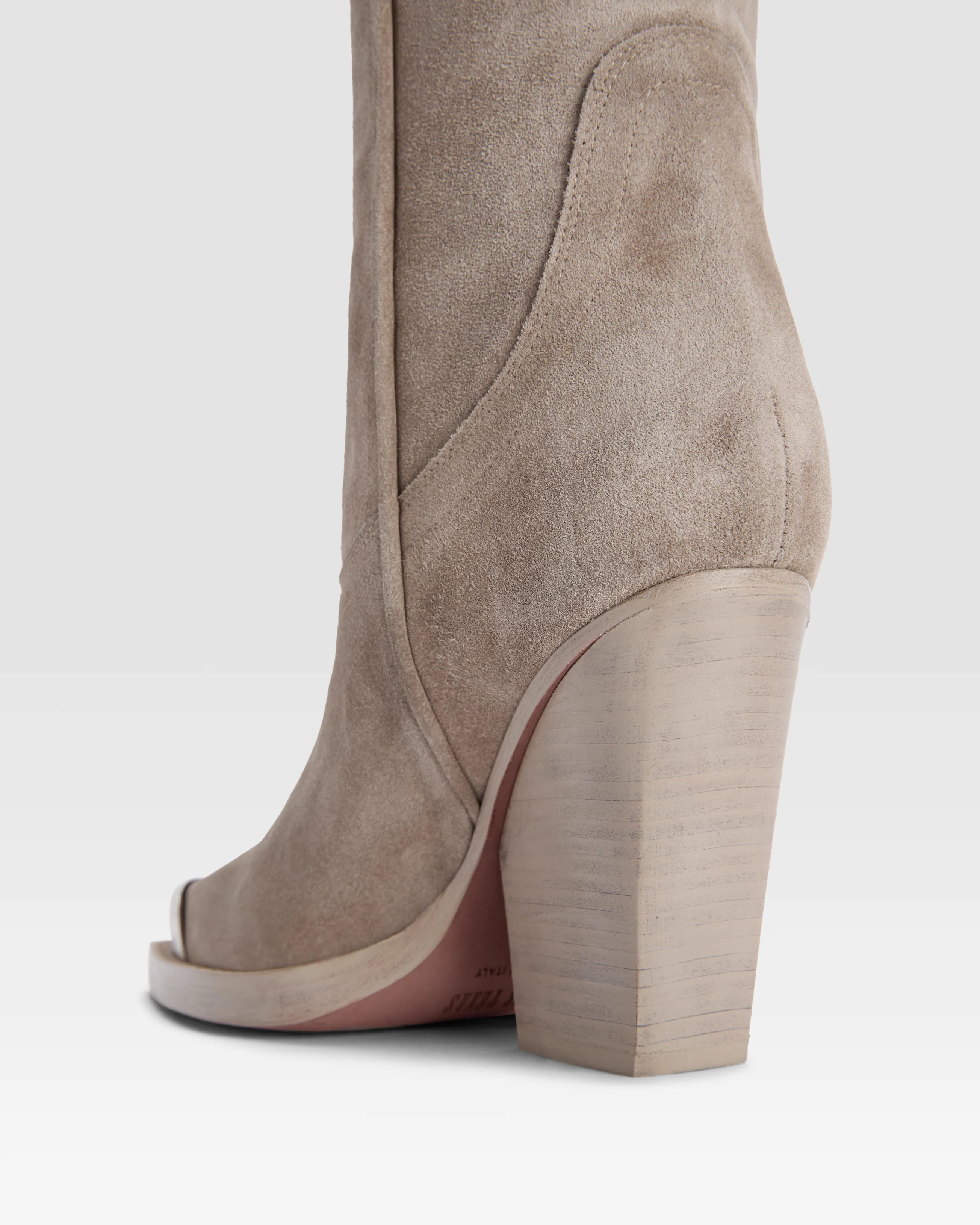 Suede Western boot with embellished toe - Image 5