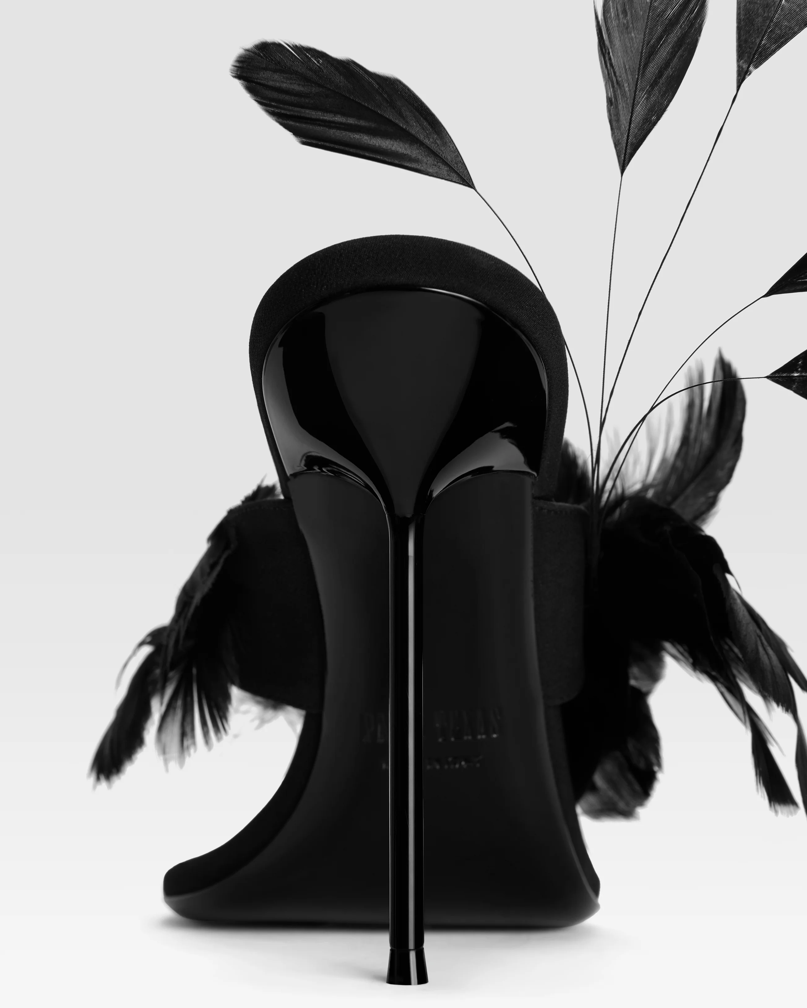 Crepe satin thong mule - Image 4