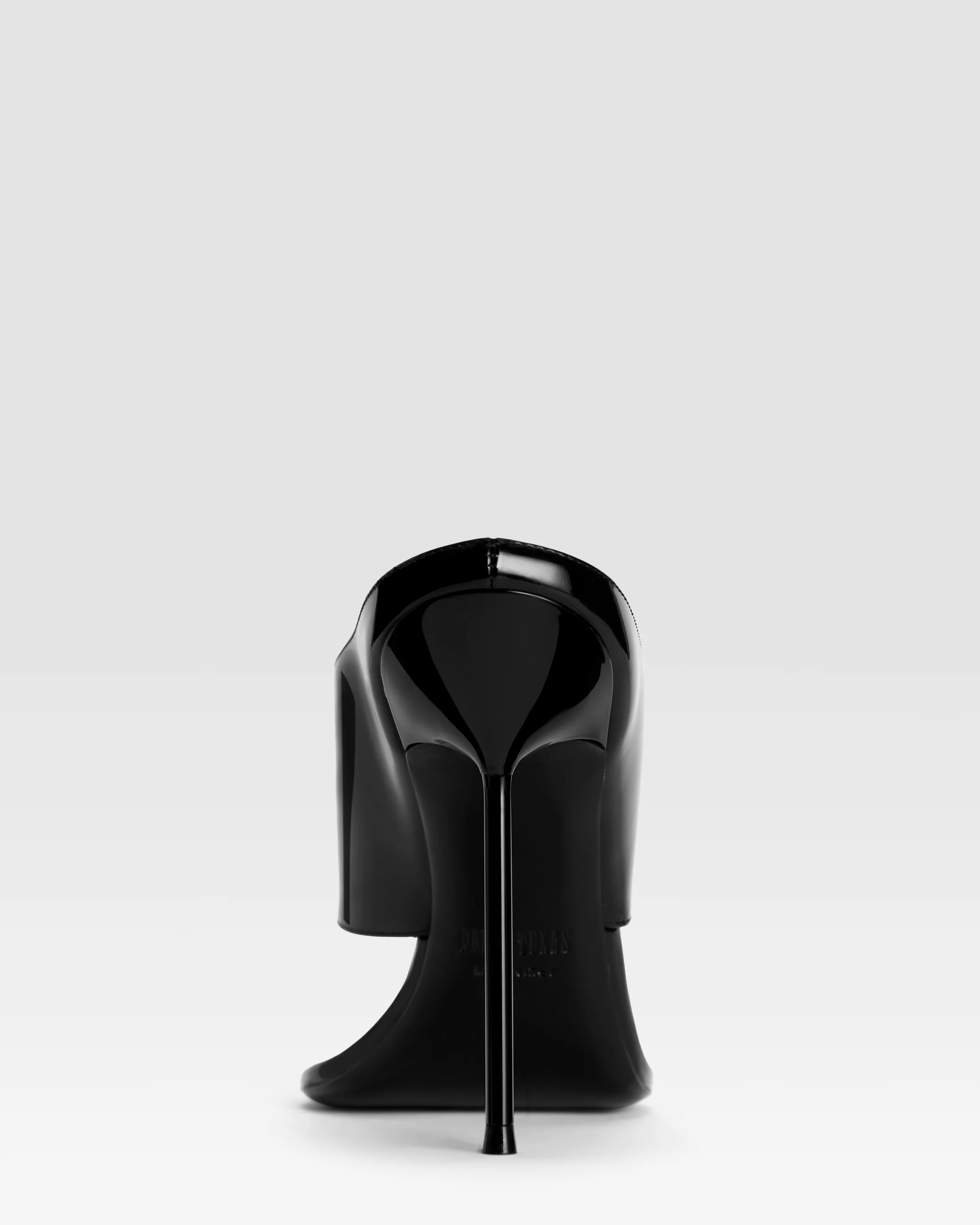 Patent leather thong mule - Image 4